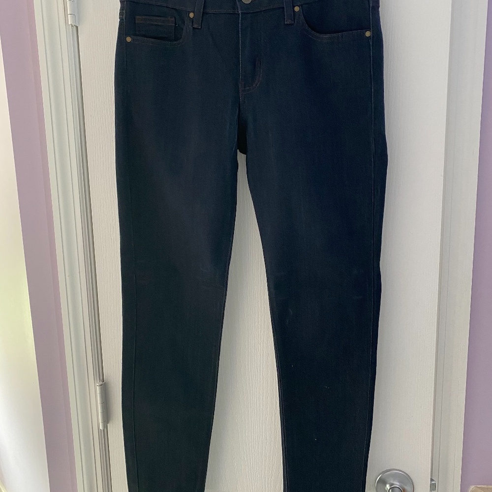 Women’s jeans size 30 very dark indigo